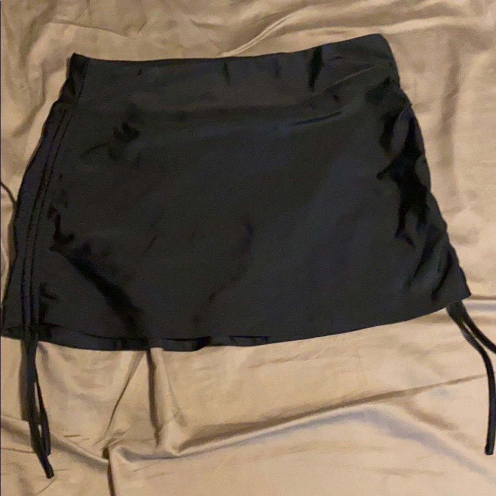 Athletic skirt